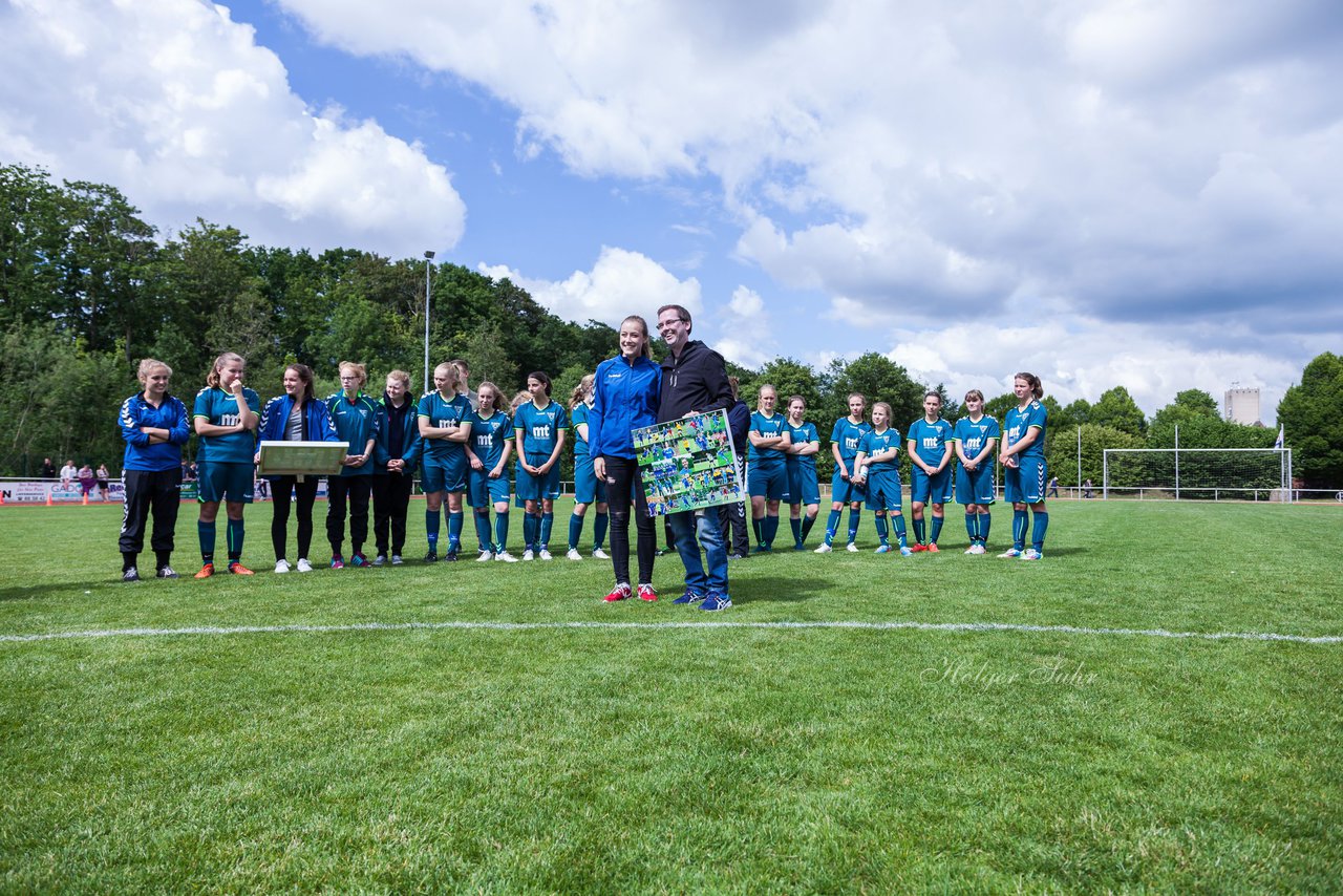 Bild 79 - Bundesliga Aufstiegsspiel B-Juniorinnen VfL Oldesloe - TSG Ahlten : Ergebnis: 0:4